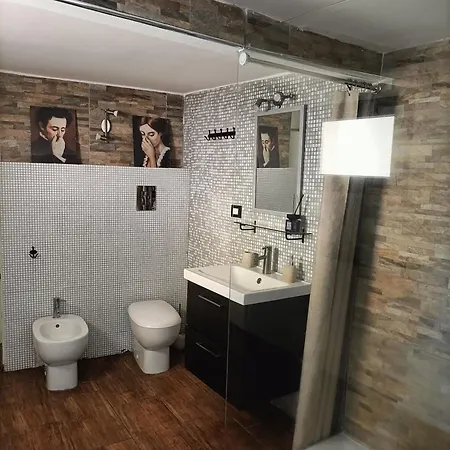 Maison 61 アパート *